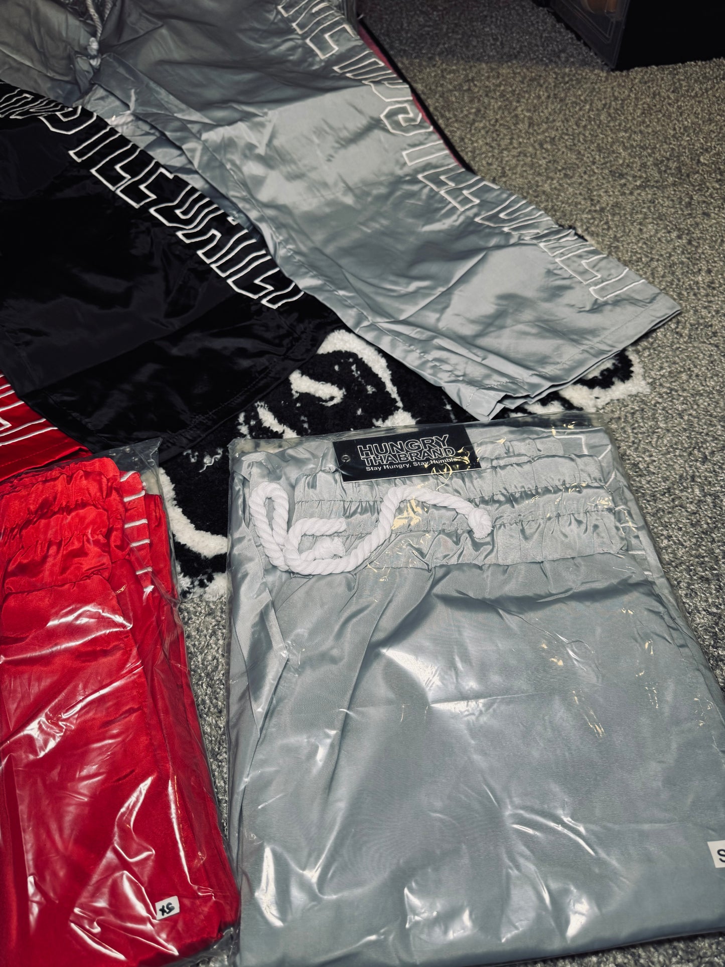 HUSTLE DAILY TRACK PANTS